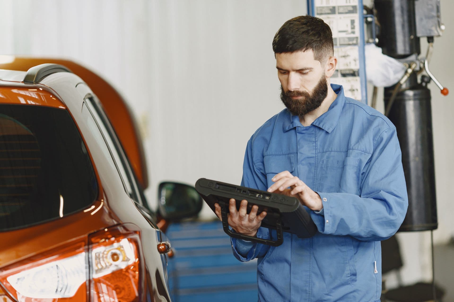 Engine bay open during a diagnostic inspection